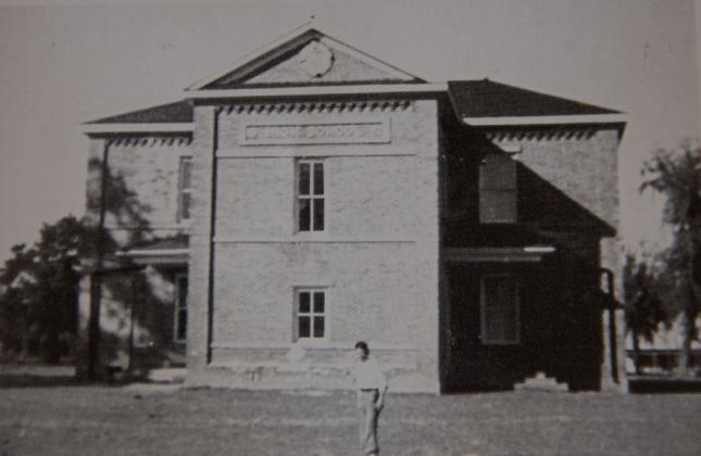 Article Image Alt Text