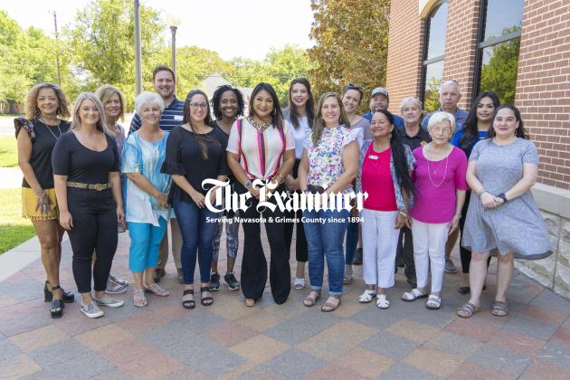 Examiner photo by Celeste Anguiano 2023 Chamber Ambassadors: Front row, left to right: Susan Sechelski, Sidney Abney, Debbie Grimes, Angela Scurlock, Ambassador Chair Ana Cosino, Jill Conlin, Maggie Rico, Ruby Evans, Chamber Assistant Anne Woods. Back row, left to right: Melanie Nixon, Hunter Hogan, Tanya Emanuel, Bobbie Lehrmann, Chamber Executive Director Lucy Ybarra, Ethan Barcak, Kristie Tucker, Bobby Gentry, and Maria Diosdado. Article Image Alt Text