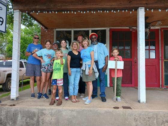 Article Image Alt Text