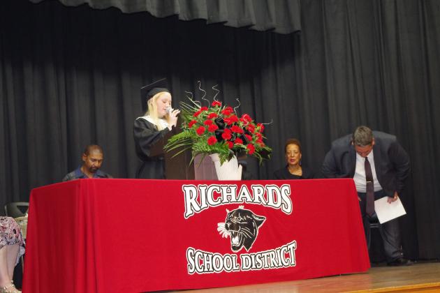 Article Image Alt Text