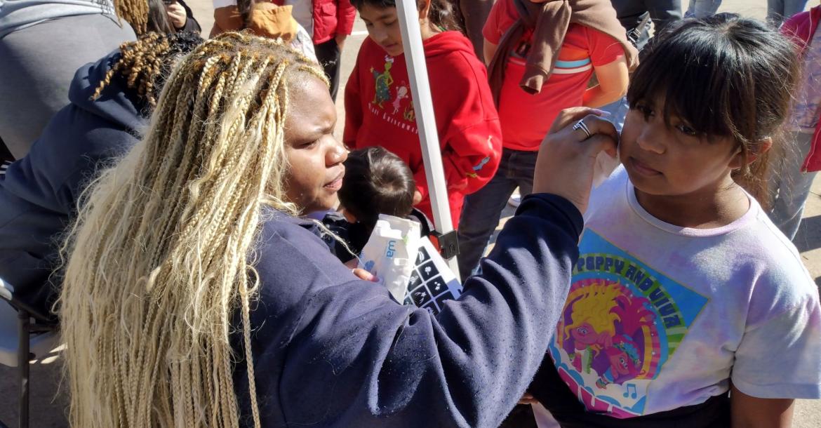 Article Image Alt Text